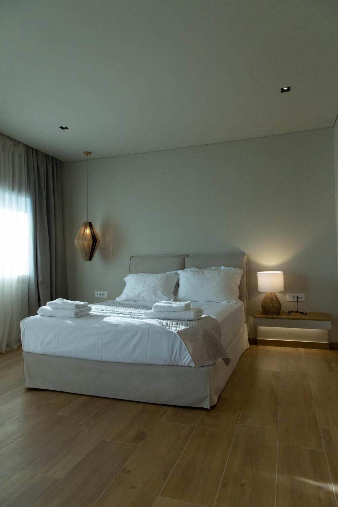 Νεακιτοσ Luxury Apartments Nikiti  Bagian luar foto